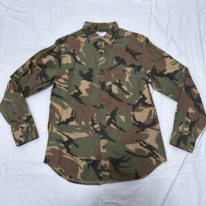 Camo Long-Sleeve Old Navy Button-Up Size Medium